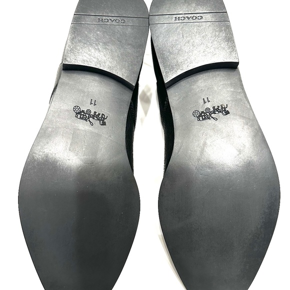 Coach Graham Chelsea Boots – Black Leather (Like New) - Picture 13 of 15